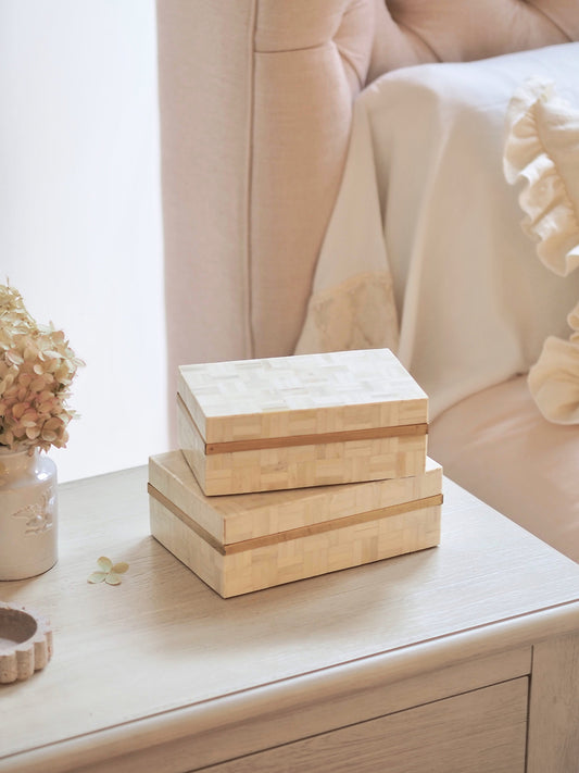 Sandry Bone Box