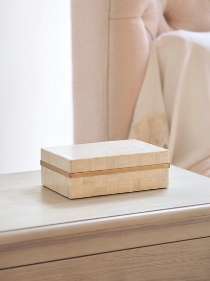Sandry Bone Box