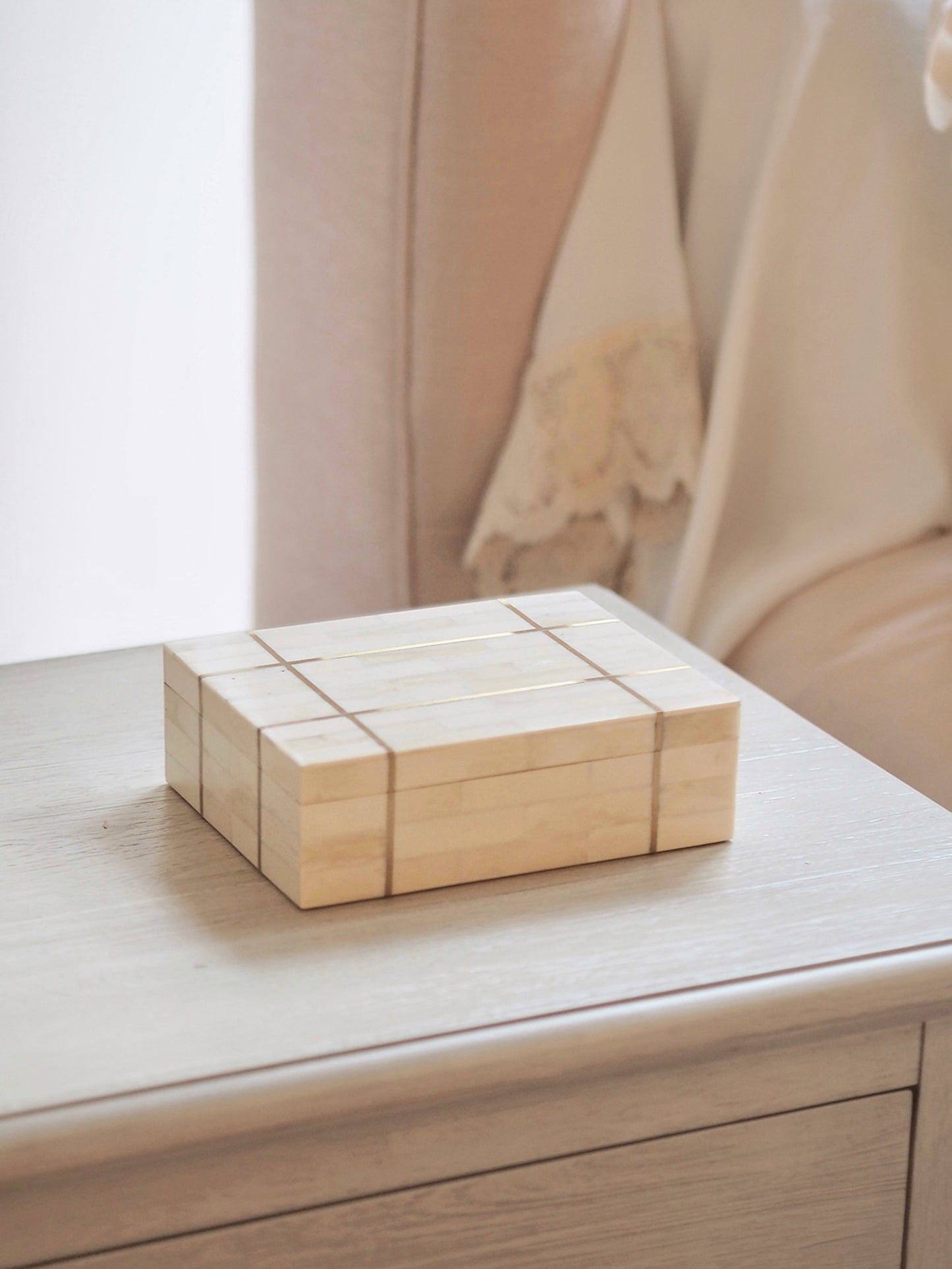 Emeley Bone Box
