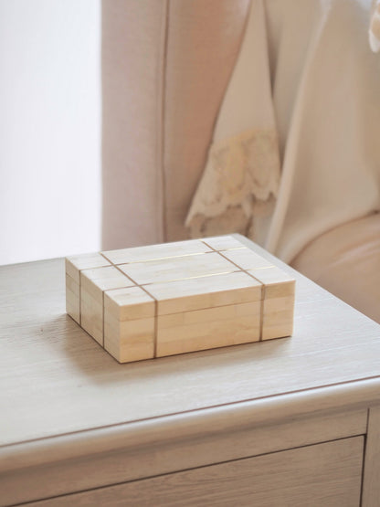 Emeley Bone Box